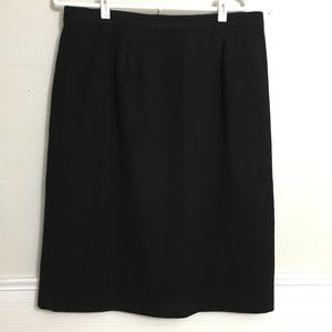Sag Harbor Black 100% Wool Skirt